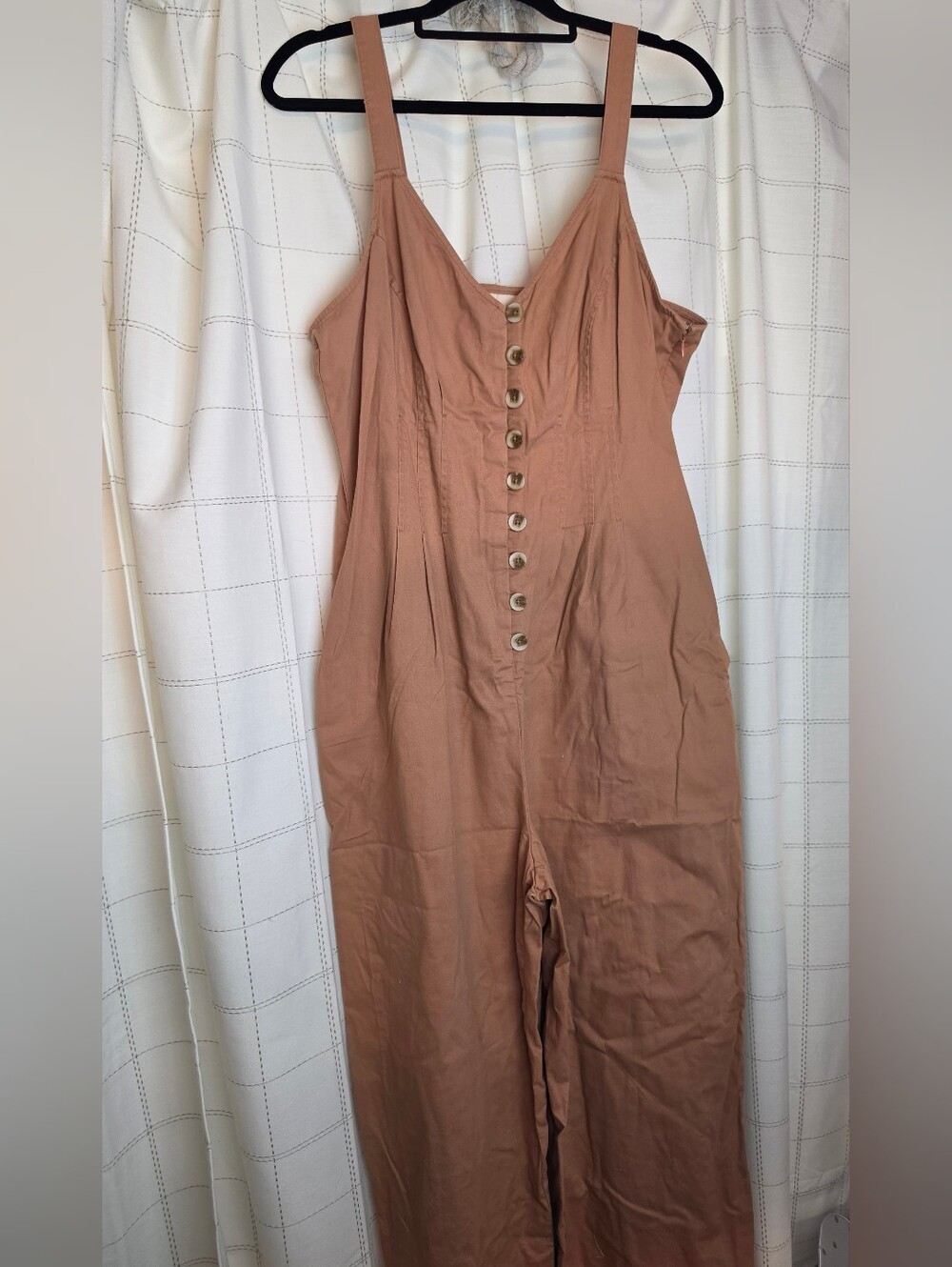 Universal Thread Romper - Picture 2 of 11